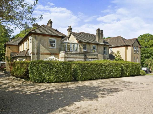 Flat for sale in Midanbury, Isle Of Man