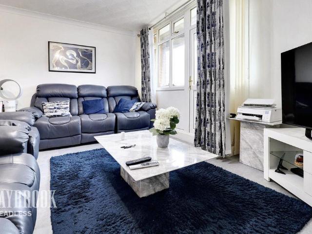 Flat for sale in Batemoor, Isle Of Man