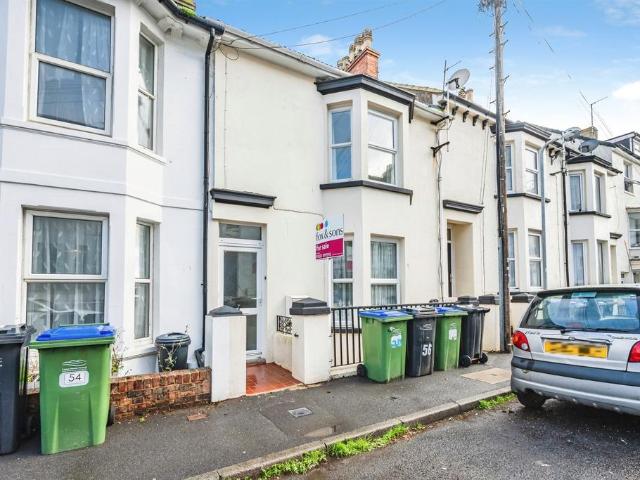 Flat for sale in Mount Pleasant, Lewes