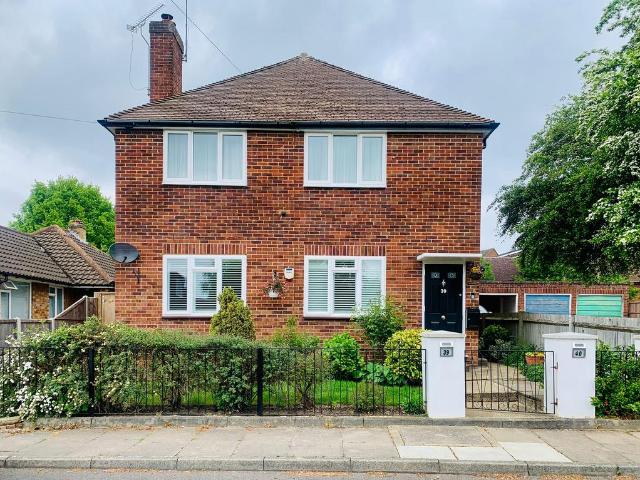 Flat for sale in Eastcote Village, Greater London
