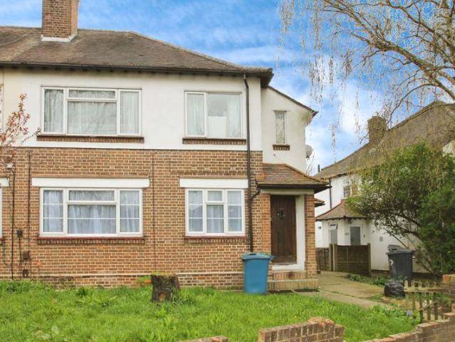 Flat for sale in Greater London