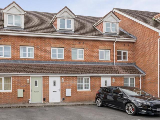 Flat for sale in Newtown, Eastleigh