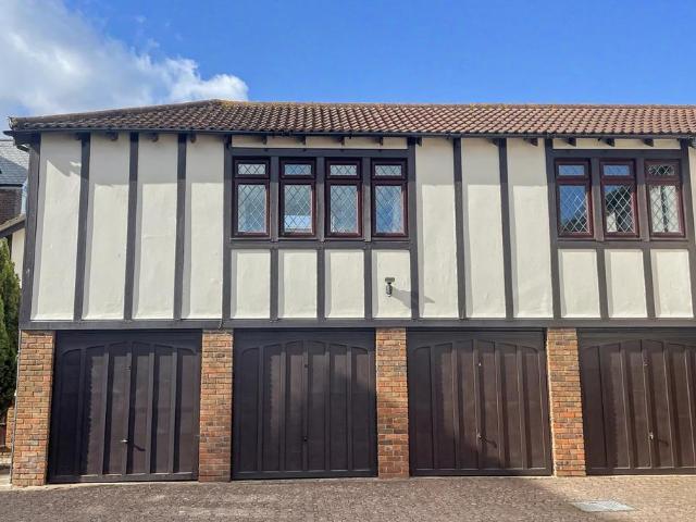 Flat for sale in West Cliff, Bournemouth