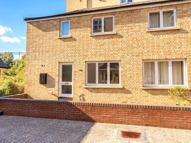Flat for sale in Rosina Court, Epping Forest