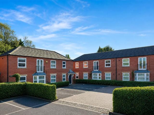 Flat for sale in West Bridgford, Rushcliffe