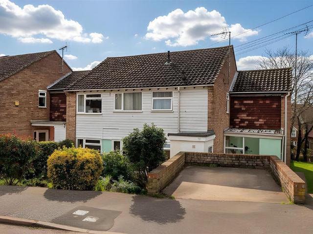 Flat for sale in Coggeshall, Chipping Hill
