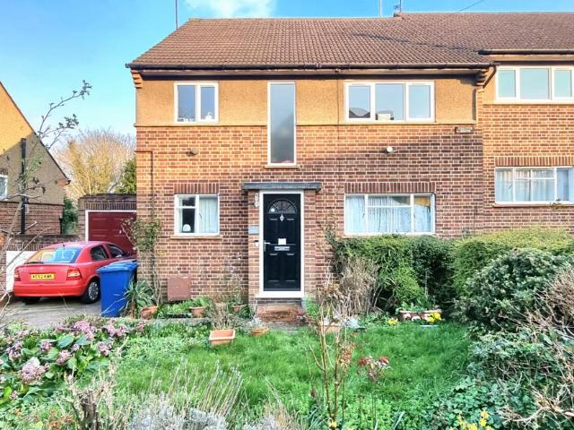 Flat for sale in High Barnet, Isle Of Man