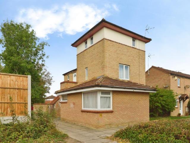 Flat for sale in Old Wolverton, Milton Keynes