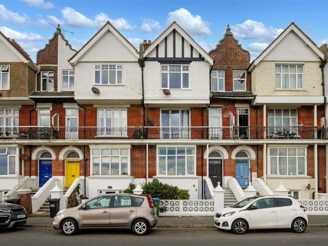 Flat for sale in Clapham, West Sussex