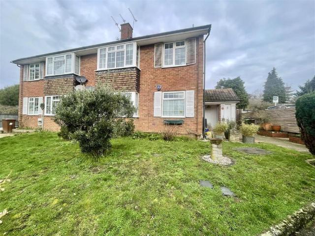 Flat for sale in Potters Bar, Isle Of Man