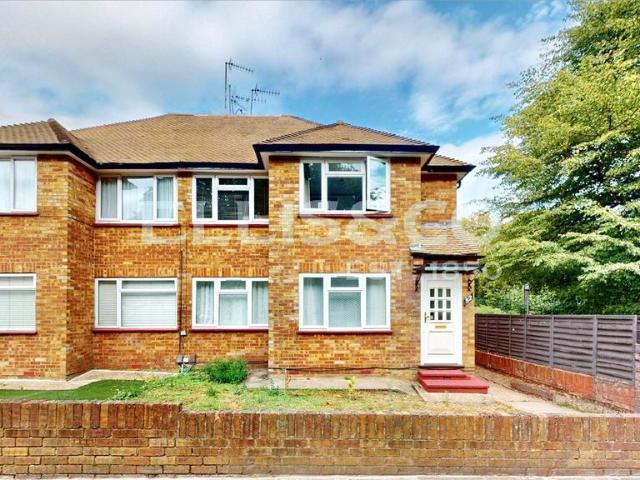 Flat for sale in London Borough of Brent, Greater London