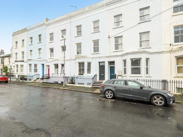 Flat for sale in Brighton Marina Village, Brighton & Hove
