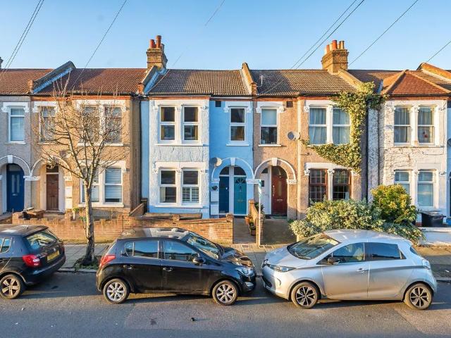 Flat for sale in Penge, Isle Of Man
