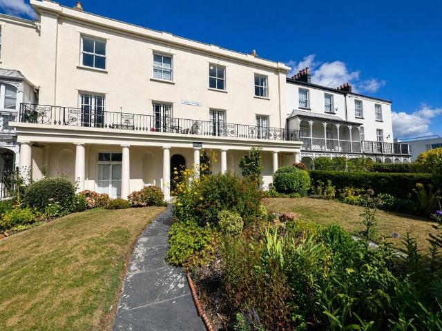 Flat for sale in Fort Hill, Kentisbury