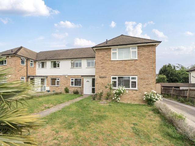 Flat for sale in Beckenham, Greater London