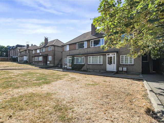 Flat for sale in London Borough of Lewisham, Greater London