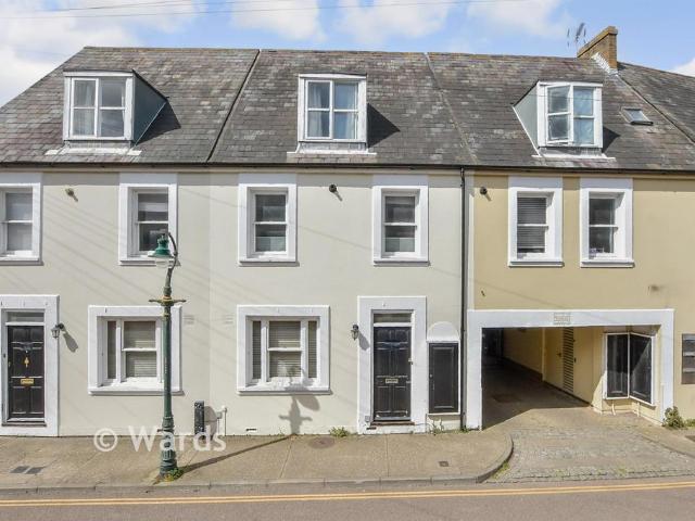 Flat for sale in St. Mildred's, The Bridge