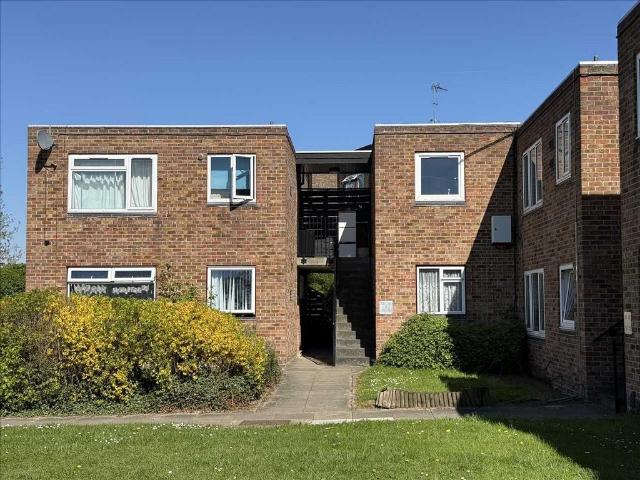 Flat for sale in Lower Halliford, Surrey