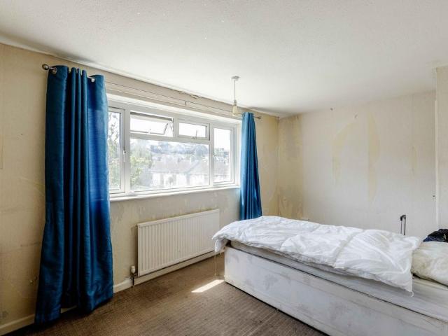 Flat for sale in Weston-super-mare, North Somerset