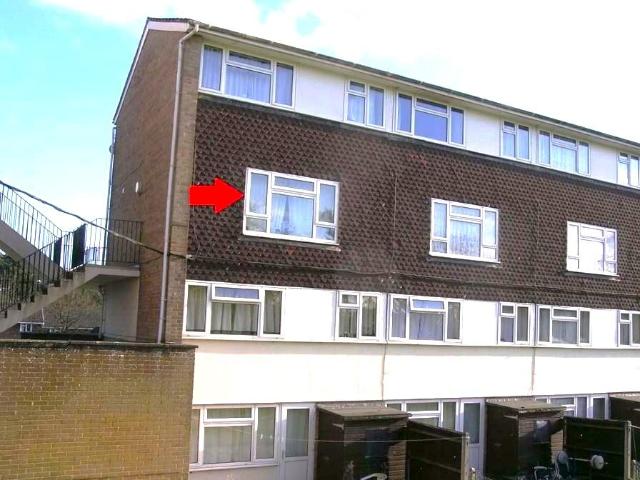 Flat for sale in Bolton Low Houses, Hampshire