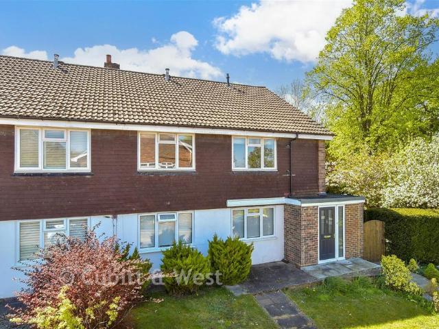 Flat for sale in Nork, Red Hill