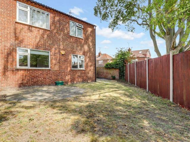 Flat for sale in Calverton CP, Gedling