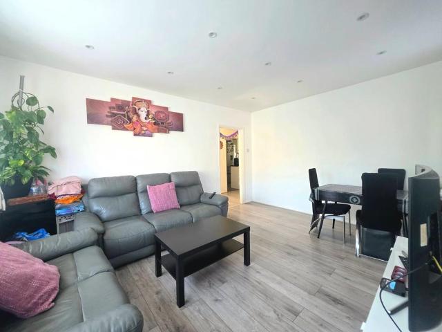 Flat for sale in London Borough of Harrow, Greater London
