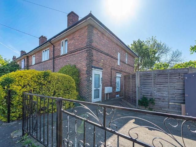 Flat for sale in London Borough of Lewisham, Greater London