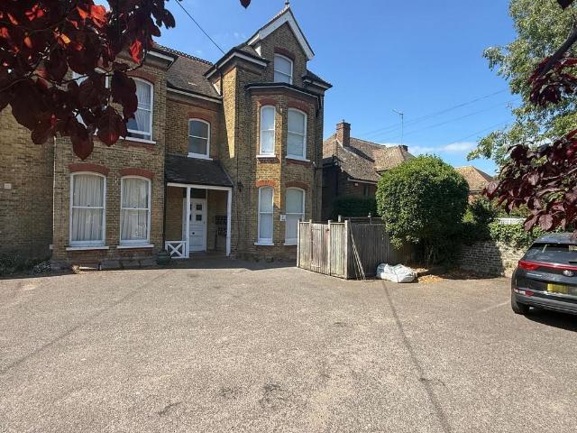 Flat for sale in St. Peter's, Thanet