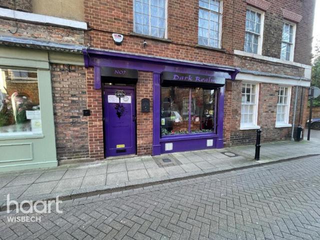 Flat for sale in Wisbech, Four Gotes