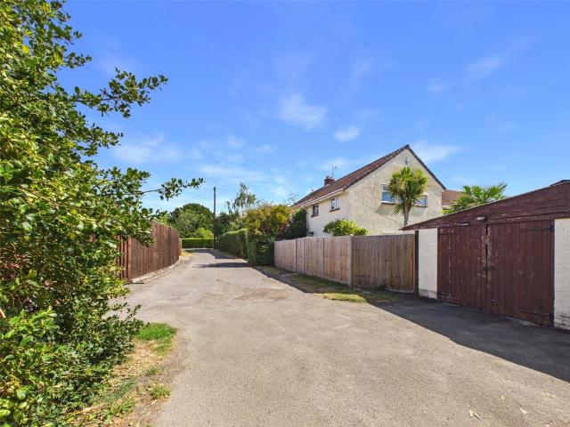 Flat for sale in Bishop's Cleeve, Tewkesbury