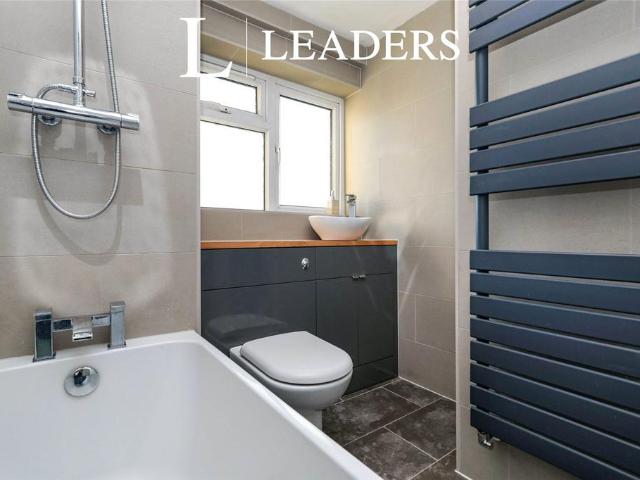 Flat for sale in Priddy's Hard, Middlecroft