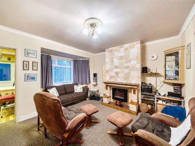 Flat for sale in Greater London