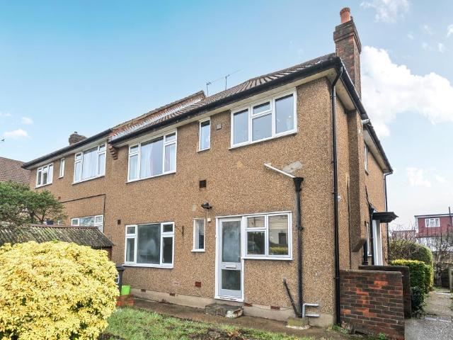 Flat for sale in North Finchley, Isle Of Man