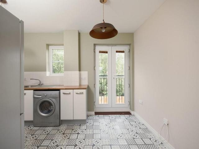 Flat for sale in Cadbury Heath, South Gloucestershire