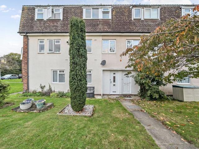 Flat for sale in Birchington, Acol