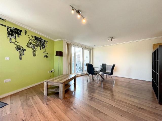 Flat for sale in Round Hill, Brighton & Hove
