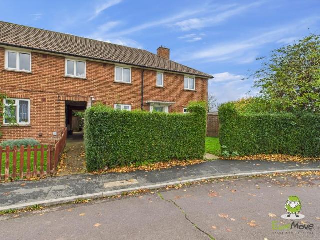 Flat for sale in Basingstoke, Basingstoke and Deane