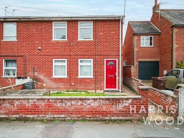 Flat for sale in East Donyland, Fordham Heath