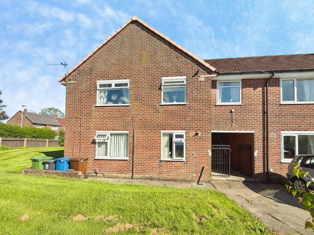 Flat for sale in Haigh, Wigan