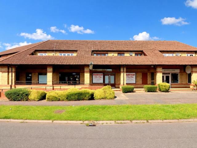 Flat for sale in Warden Hill, Luton