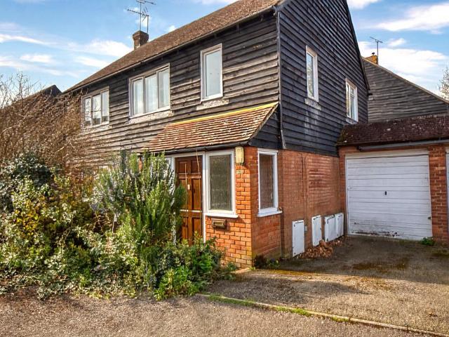Flat for sale in Bridge, The Bridge