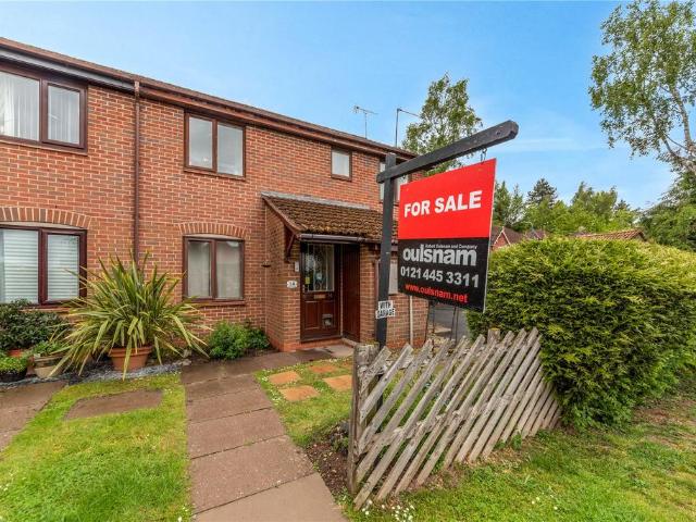 Flat for sale in Bromsgrove, Worcestershire