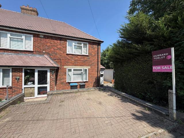 Flat for sale in Hillview, Surrey