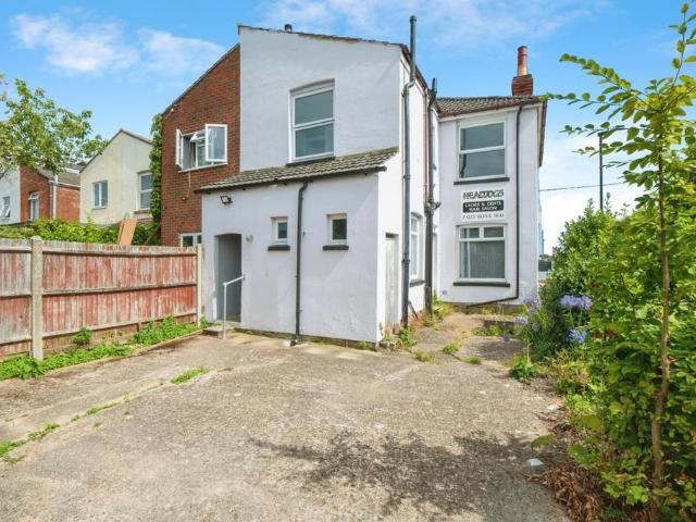 Flat for sale in Itchen, City Of Southampton