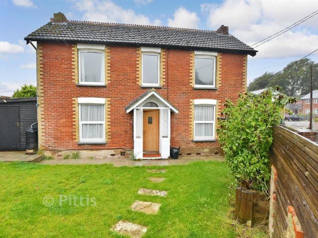 Flat for sale in Easton, Freshwater