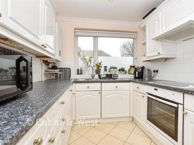 Flat for sale in Banstead, Reigate and Banstead