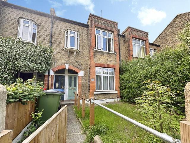 Flat for sale in New Eltham, Greater London