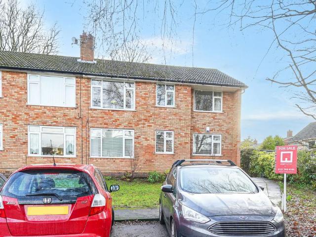 Flat for sale in Blossomfield, West Midlands
