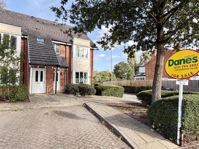 Flat for sale in Yardley Wood, Birmingham